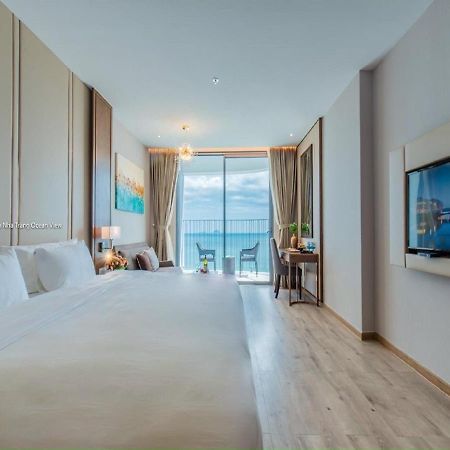 Panorama Lyn Beachfront Apartment Nha Trang Kültér fotó