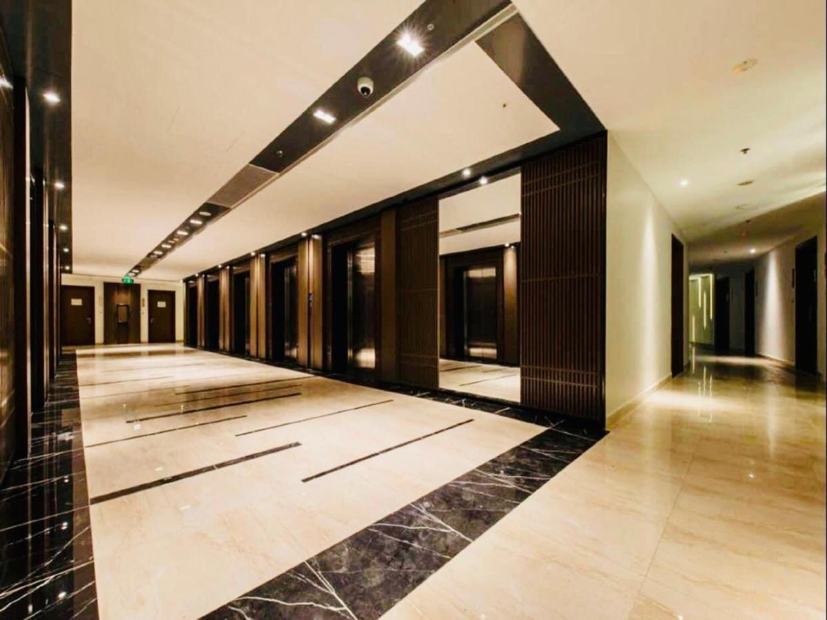 Panorama Lyn Beachfront Apartment Nha Trang Kültér fotó