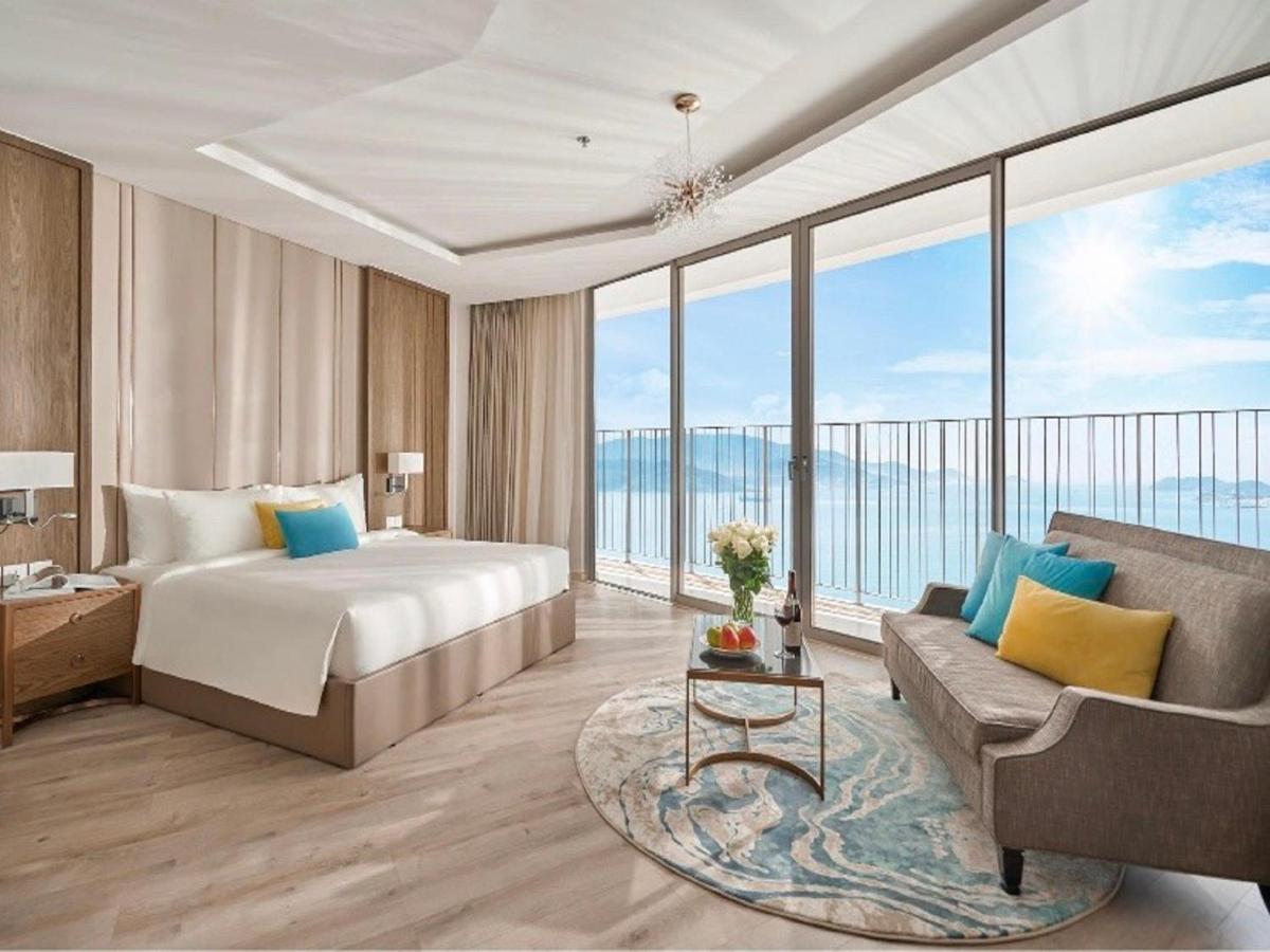 Panorama Lyn Beachfront Apartment Nha Trang Kültér fotó